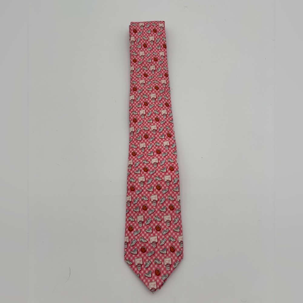 Vineyard Vines Men’s‎ Pink Basketball Tie Coaches Choice